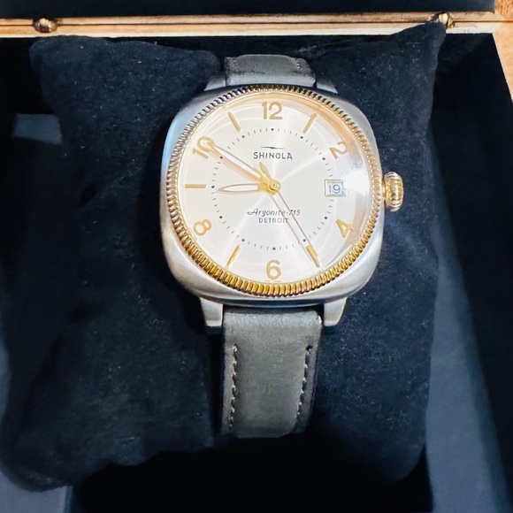 SHINOLA GOMELSKY WATCH, 36mm mixed metal with grey leather removable strap. - Picture 1 of 3